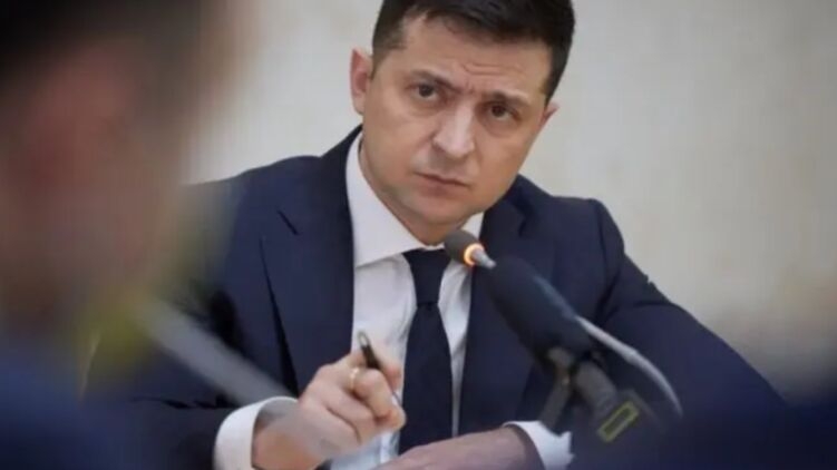 Зеленский подписал закон о запрете пророссийских партий в стране Зеленский подписал закон о запрете пророссийских партий в стране