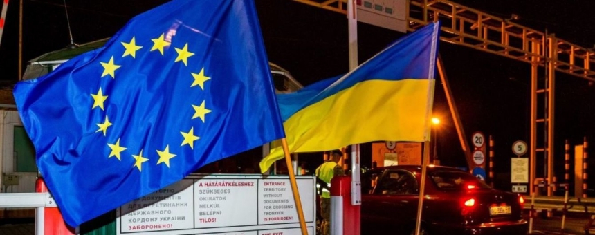 Украинцев могут снимать с рейса при отсутствии обратного билета Украинцев могут снимать с рейса при отсутствии обратного билета